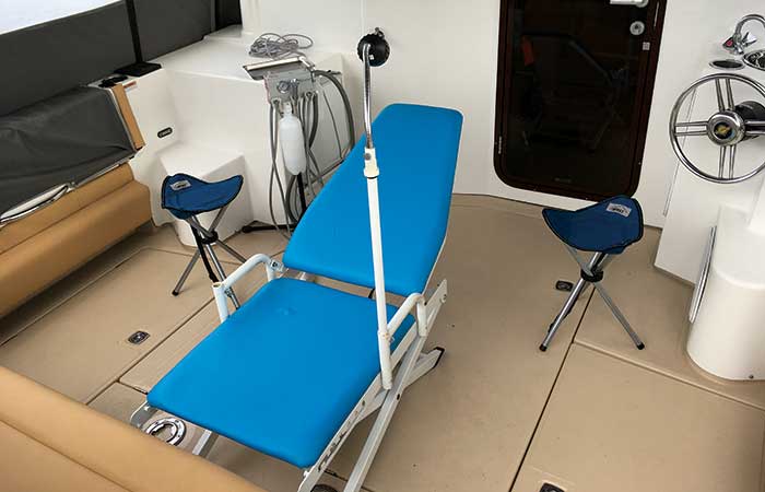 Portable dentist chair
