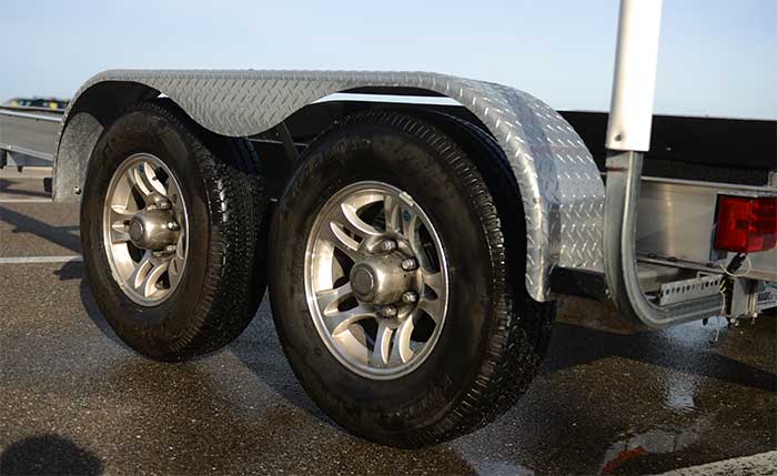 Duel-axel trailer tires
