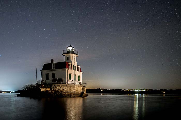  ­The Esopus Meadows Lighthouse on the Hudson River