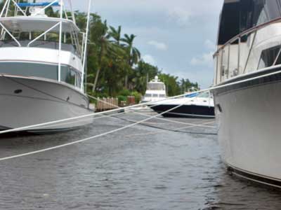 Secure boat lines in canal in Florida