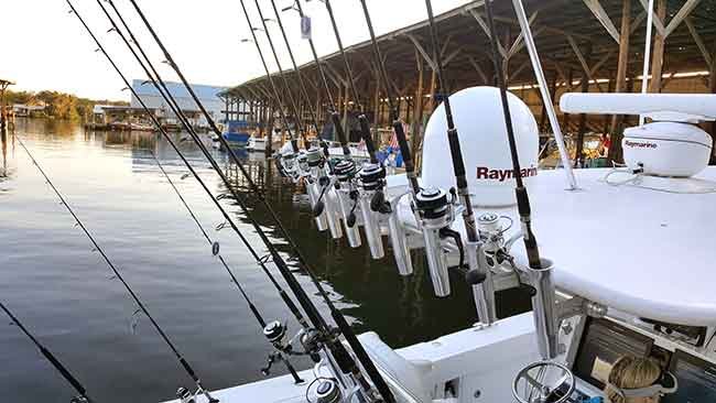 rigging up a fishing rod