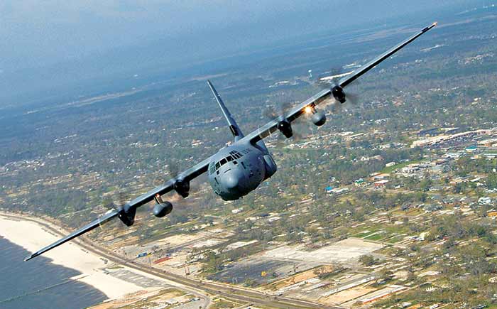 Hurricane Hunters: Into The Eye Of The Storm | BoatUS