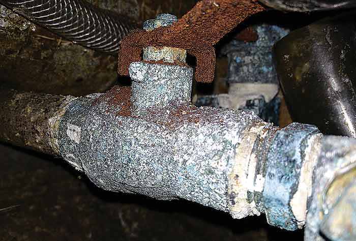 Corroded fuel shut-off valve