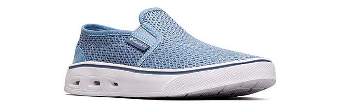 Women's Columbia Spinner Vent Moc boat shoe in light blue color