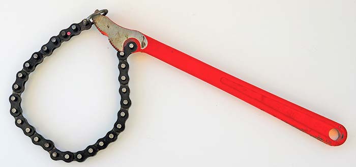 Chain wrench