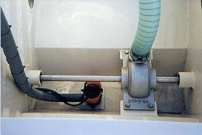 Flast Flow emergency bilge pump installation