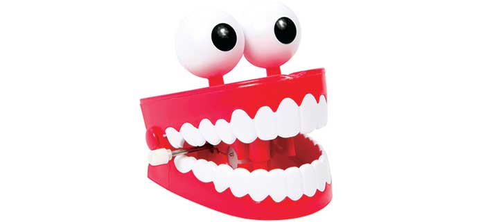 Chattering teeth toy