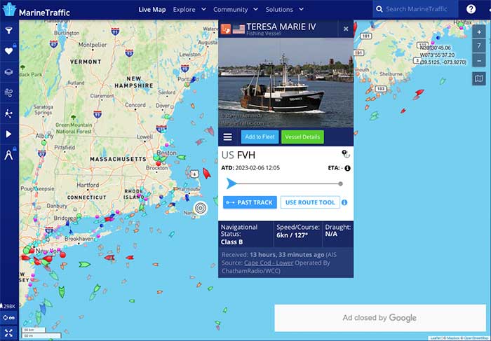 Screenshot of speed, heading, and location of ­ vessels equipped with AIS is tracked of the East Coast from Maine to New Jersey