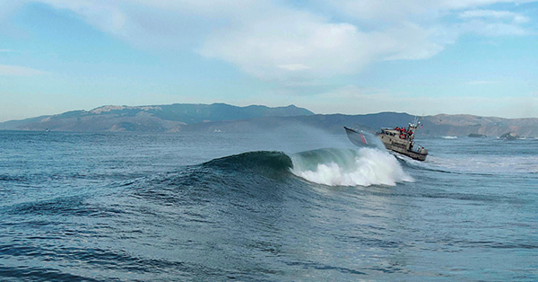 The Dangers Of West Coast Swells BoatUS