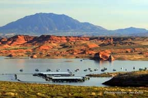 Lake Powell Marina at Hall's Crossing