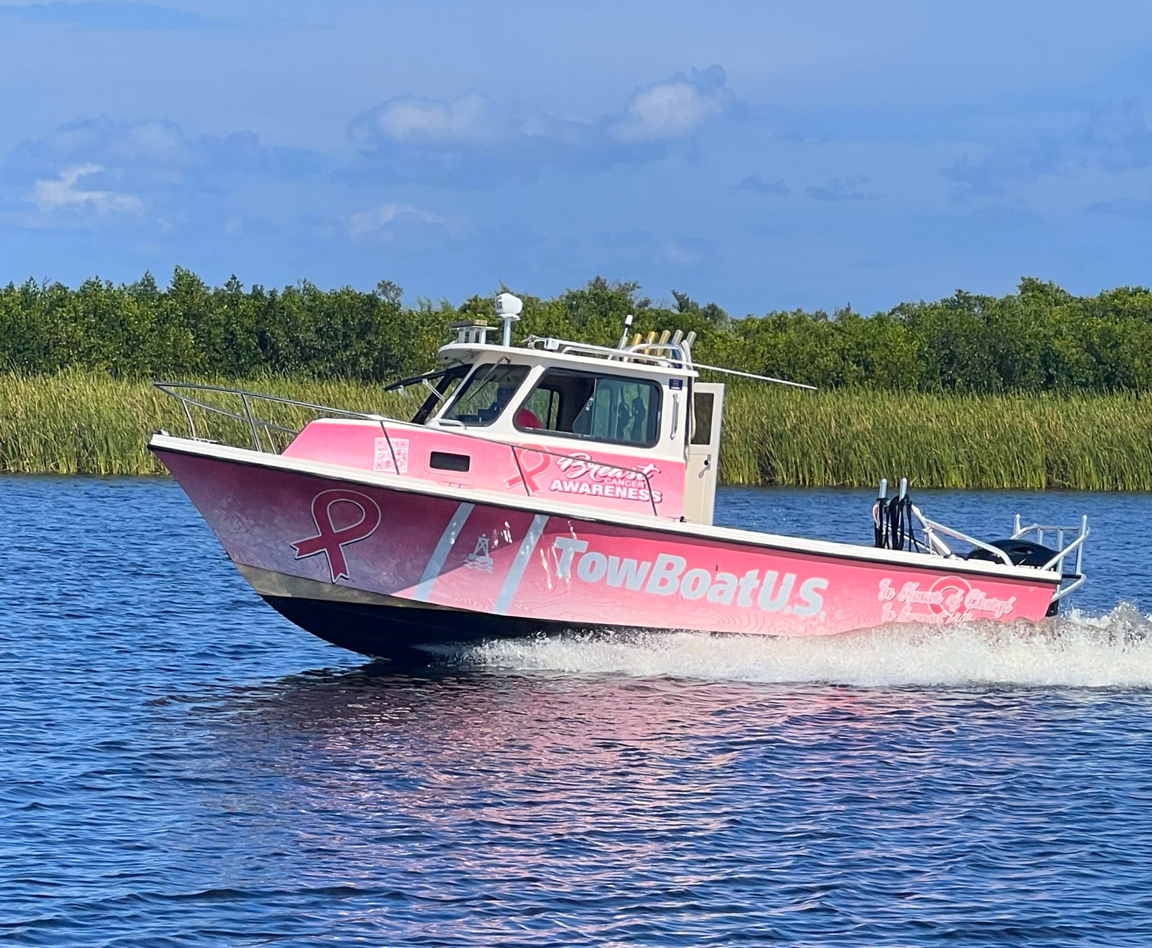 TowBoatUS Charlotte Harbor’s pink response boat is raising awareness of breast cancer around Southwest Florida and driving donations to help women get early screening and assist those fighting the disease.